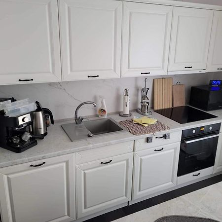Przytulny Apartament - Platan 斯维诺乌伊希切 外观 照片